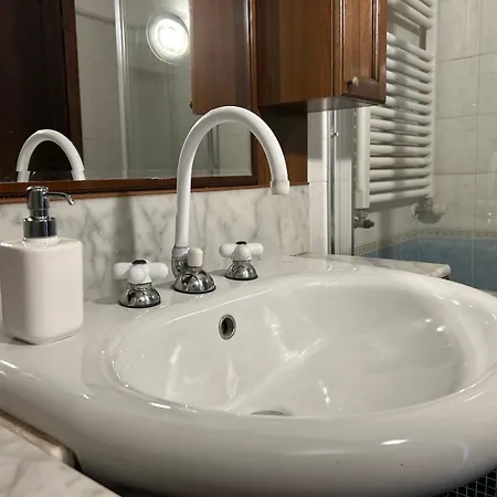 펜션 Al Civico 7 Relax A Due Passi Dal Di *