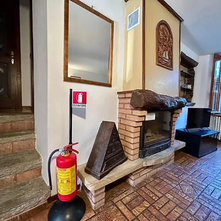 펜션 Al Civico 7 Relax A Due Passi Dal Di Oliveto Lario